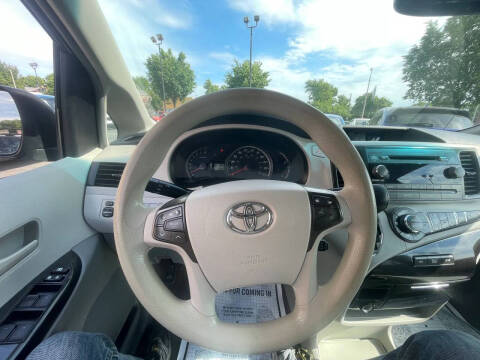 2014 Toyota Sienna