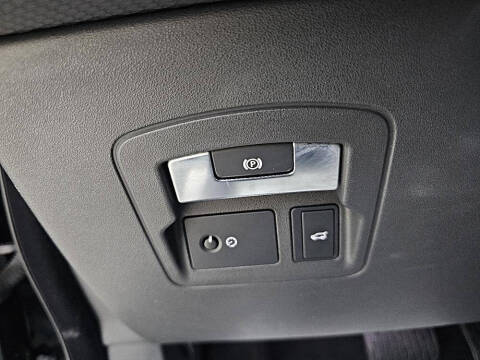 2018 Land Rover Range Rover Velar P250