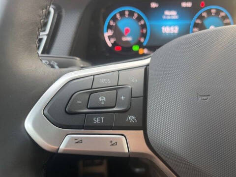 2026 Volkswagen Atlas Cross Sport SEL R-Line Black 4Motion