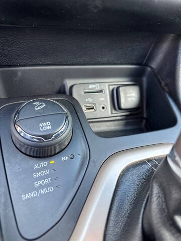 2017 Jeep Cherokee Latitude