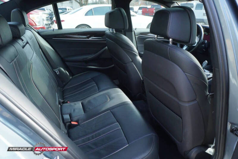 2018 BMW 5 Series 530e xDrive iPerformance