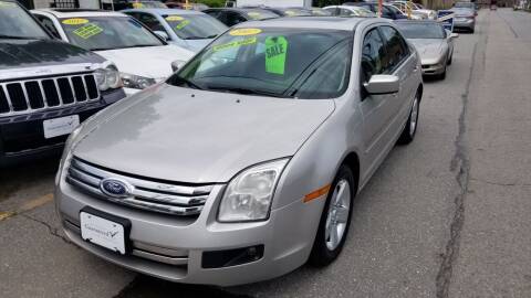 2007 Ford Fusion for sale at Howe's Auto Sales in Lowell MA