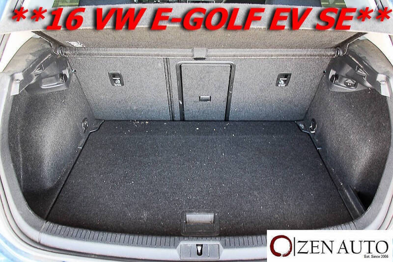 2016 Volkswagen e-Golf SE