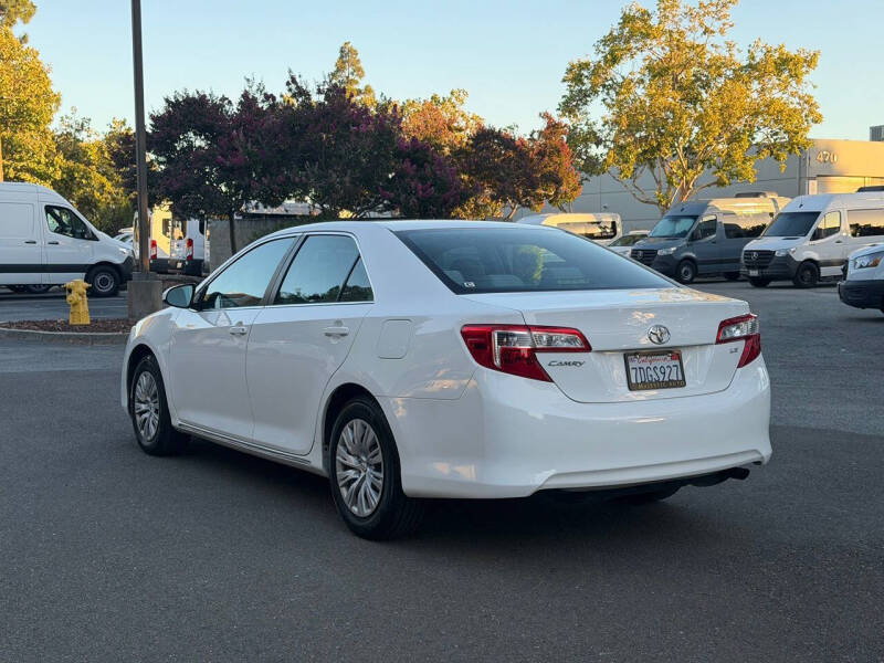 2014 Toyota Camry LE
