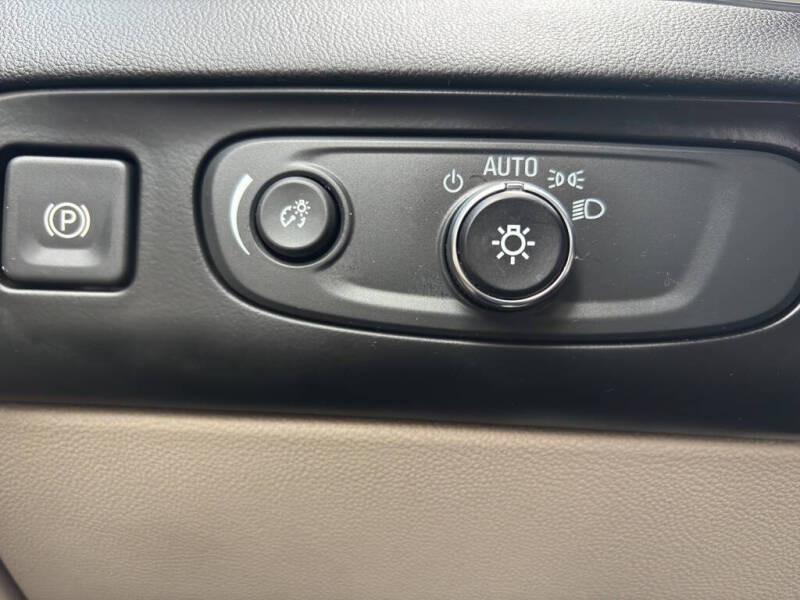 2018 Buick Enclave Essence