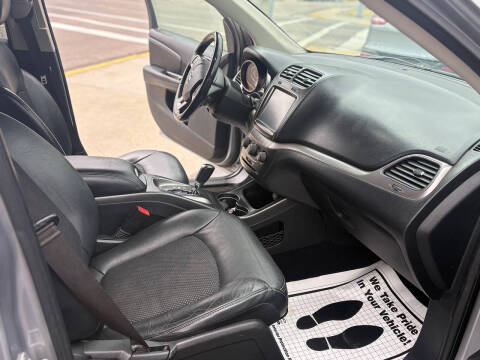 2018 Dodge Journey Crossroad