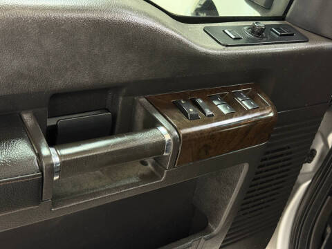 2016 Ford F-350 Super Duty Platinum