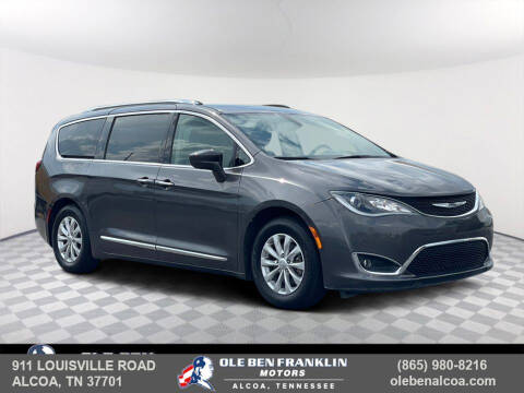 2019 Chrysler Pacifica for sale at Ole Ben Franklin Motors KNOXVILLE - Alcoa in Alcoa TN