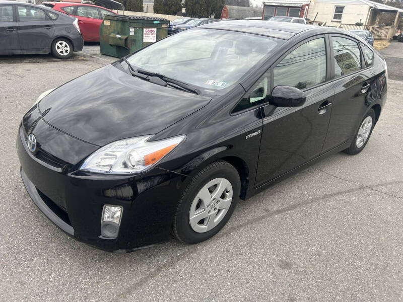 2010 Toyota Prius IV's photo