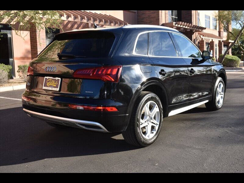 2019 Audi Q5 quattro Premium 45 TFSI