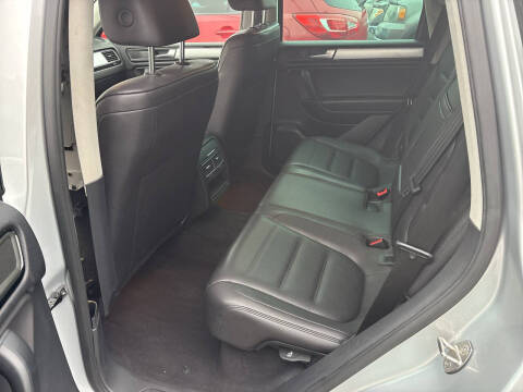 2013 Volkswagen Touareg