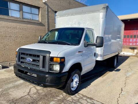 2014 Ford E-Series Chassis for sale at Siglers Auto Center in Skokie IL