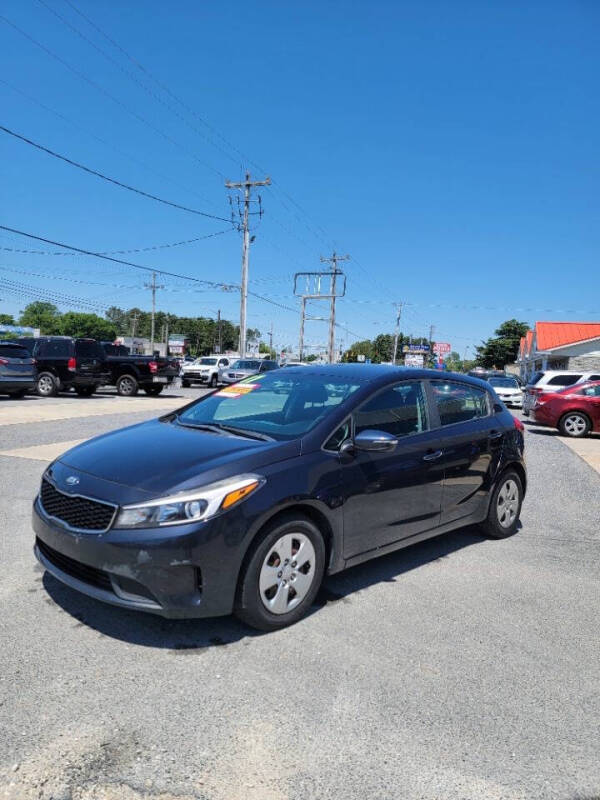2017 Kia Forte5 LX