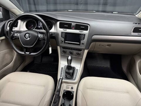 2015 Volkswagen Golf SportWagen TSI SE