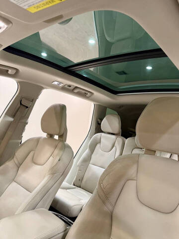 2018 Volvo XC90 T5 Momentum 7-Passenger