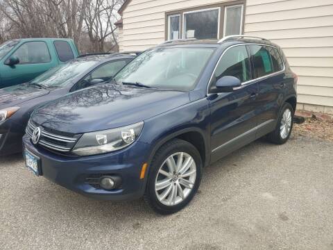 2012 Volkswagen Tiguan for sale at Short Line Auto Inc in Rochester MN