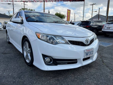 2014 Toyota Camry for sale at Tristar Motors in Bell CA