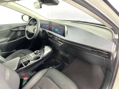 2024 Kia EV6 Light Long Range