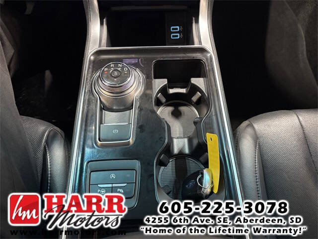 2020 Ford Edge Titanium