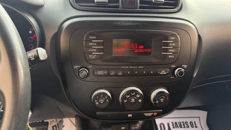 2015 Kia Soul +