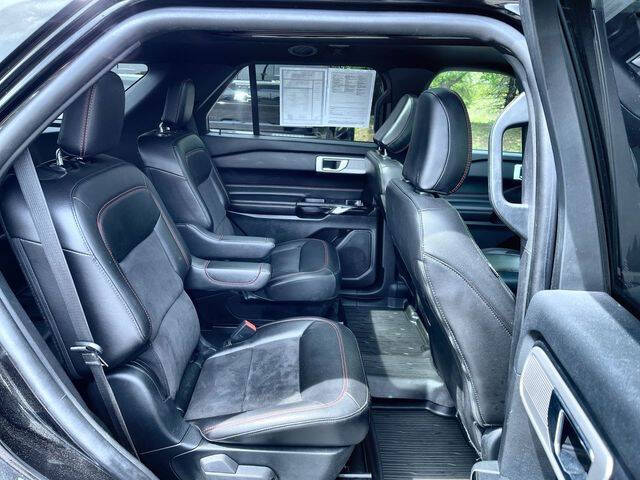 2022 Ford Explorer ST-Line