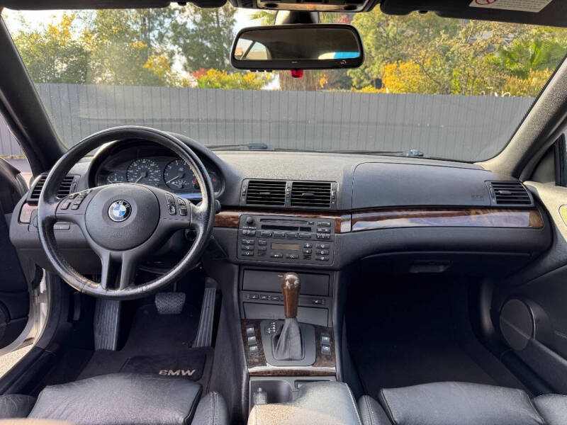 2004 BMW 3 Series 325Ci