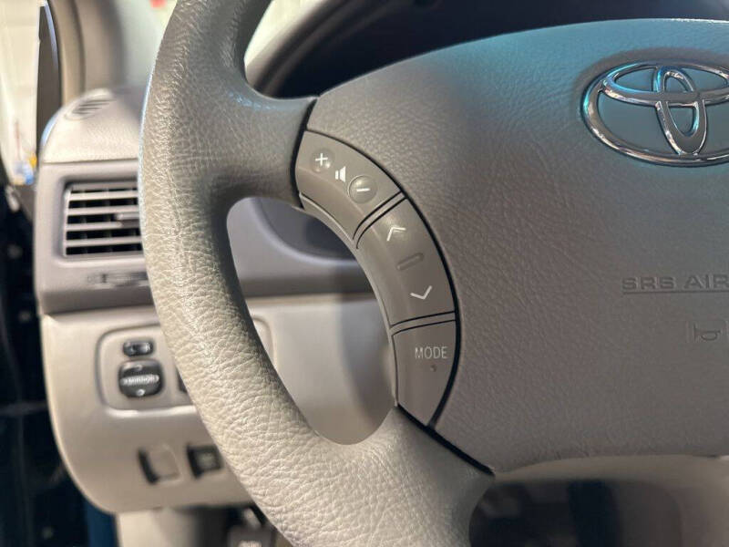 2006 Toyota Sienna