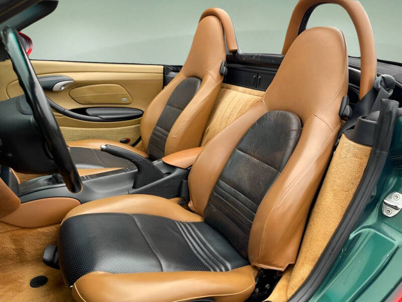 2000 Porsche Boxster