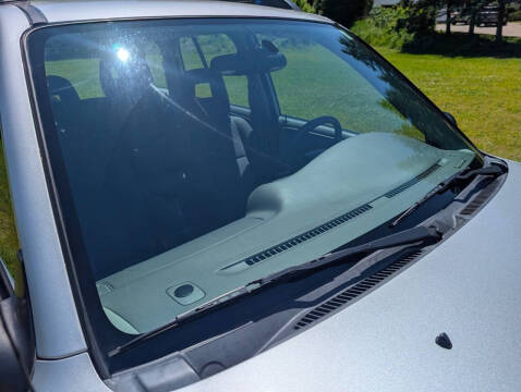 2004 Chevrolet Tracker