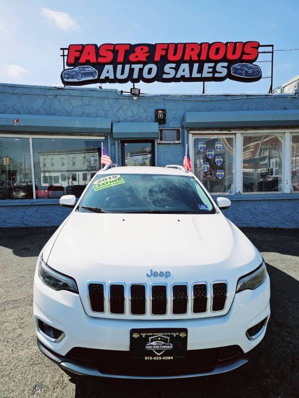 2019 Jeep Cherokee for sale at FAST AND FURIOUS AUTO SALES in Newark NJ