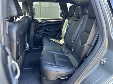 2016 Porsche Cayenne