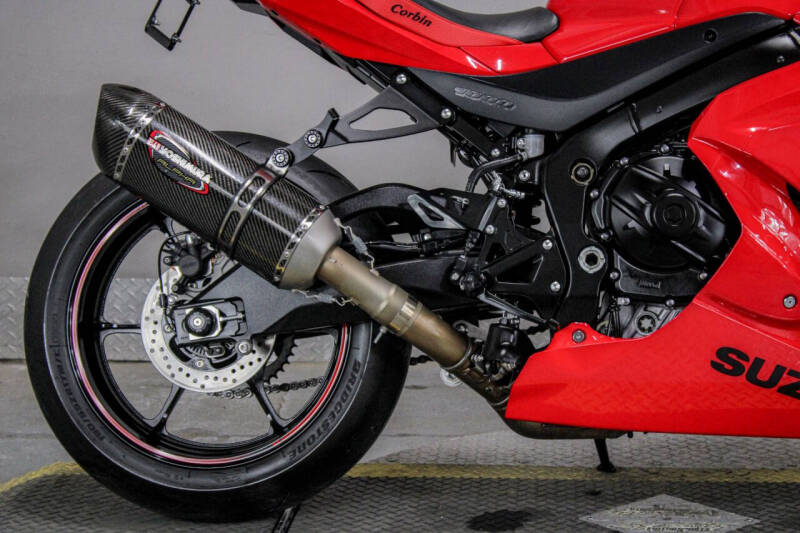 2017 Suzuki GSX-R1000