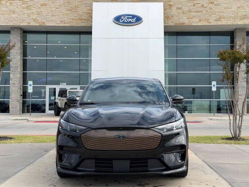 2025 Ford Mustang Mach-E GT