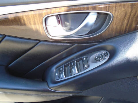 2018 Infiniti Q50 2.0T Luxe