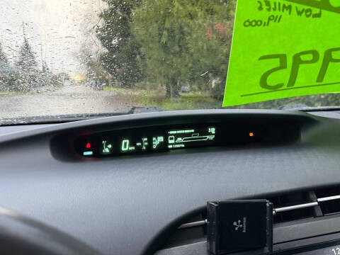 2010 Toyota Prius II