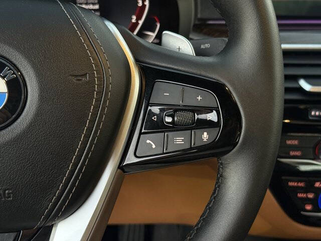 2021 BMW 5 Series 530i