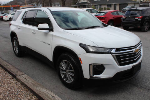 2023 Chevrolet Traverse LT Leather