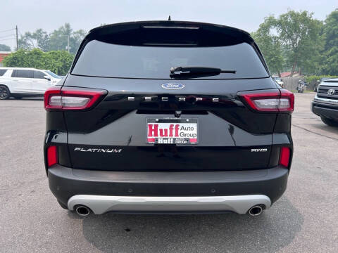 2025 Ford Escape Platinum