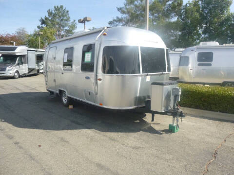2016 Airstream Sport Series