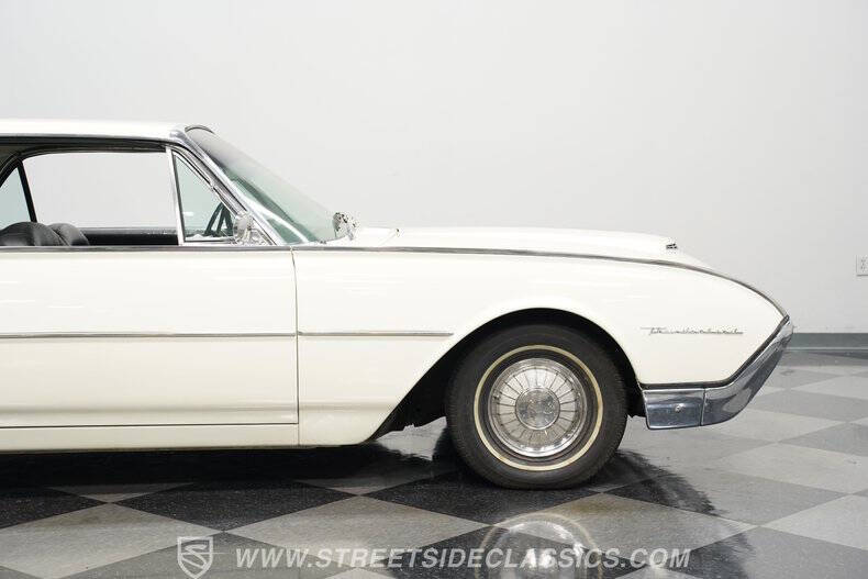1962 Ford Thunderbird