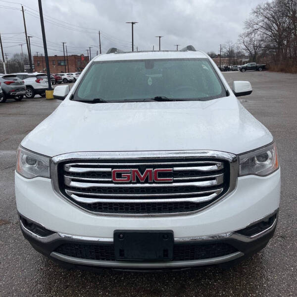 2018 GMC Acadia SLE-2