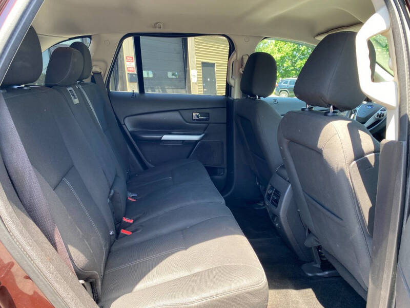 2012 Ford Edge SE