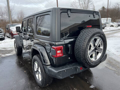 2020 Jeep Wrangler Unlimited Sahara Altitude