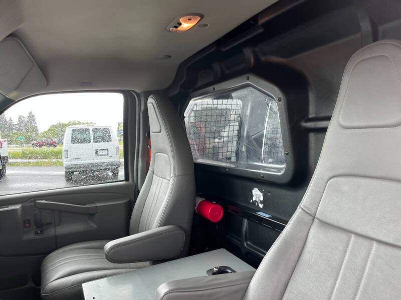 2018 Chevrolet Express 2500