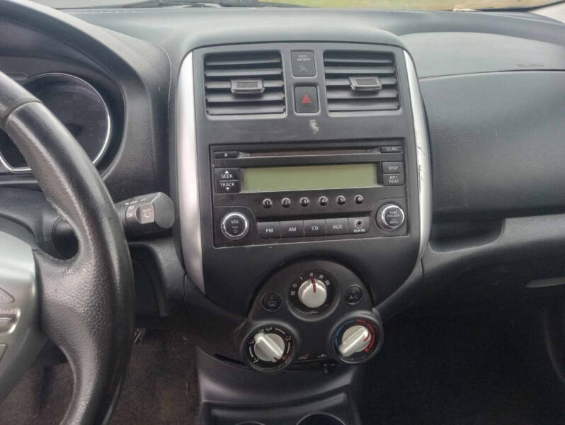 2014 Nissan Versa Note SV