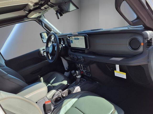 2025 Jeep Gladiator Mojave