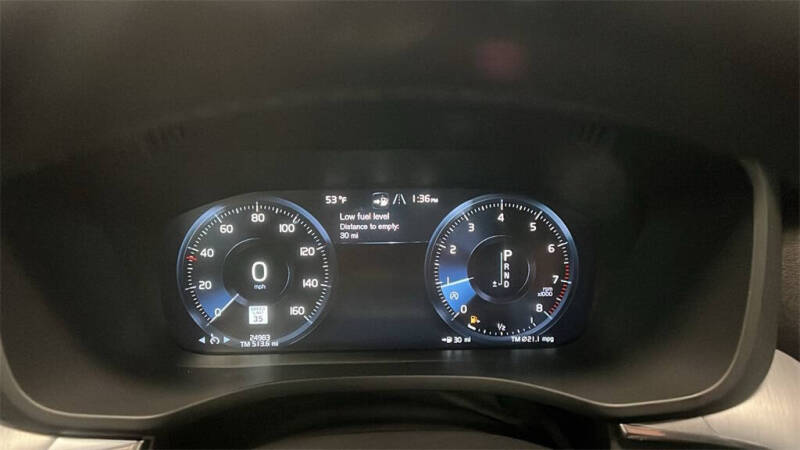 2020 Volvo XC60 T5 Momentum