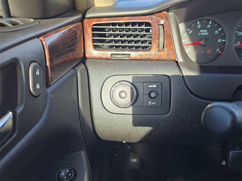 2012 Chevrolet Impala LS