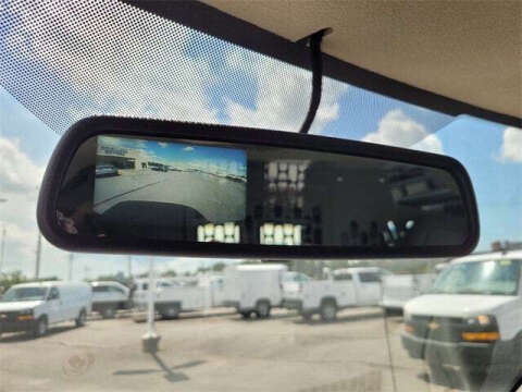 2025 Chevrolet Express 2500