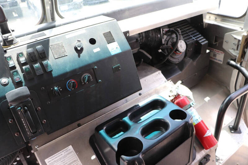 2020 Freightliner MT45 Chassis